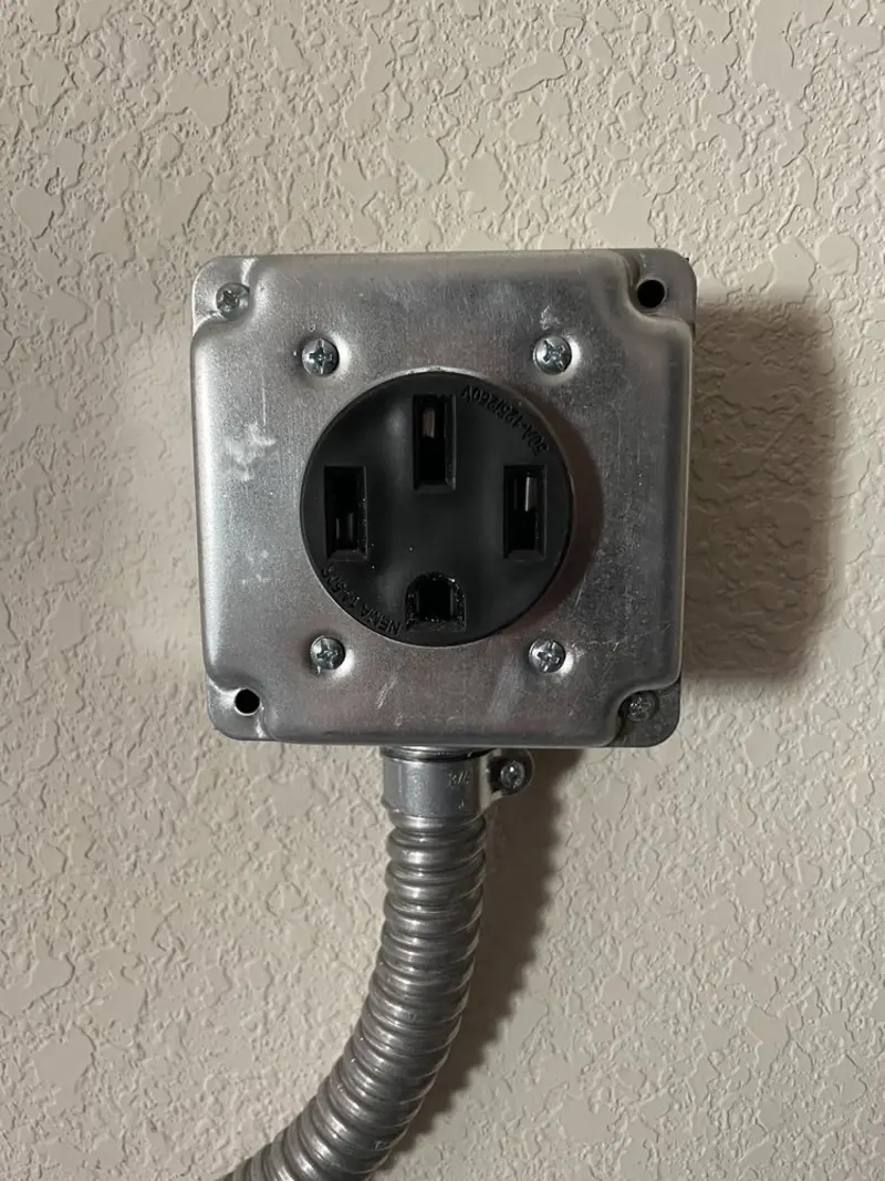 NEMA 14-50 outlet installed for Smart Home Electrical in Murillo